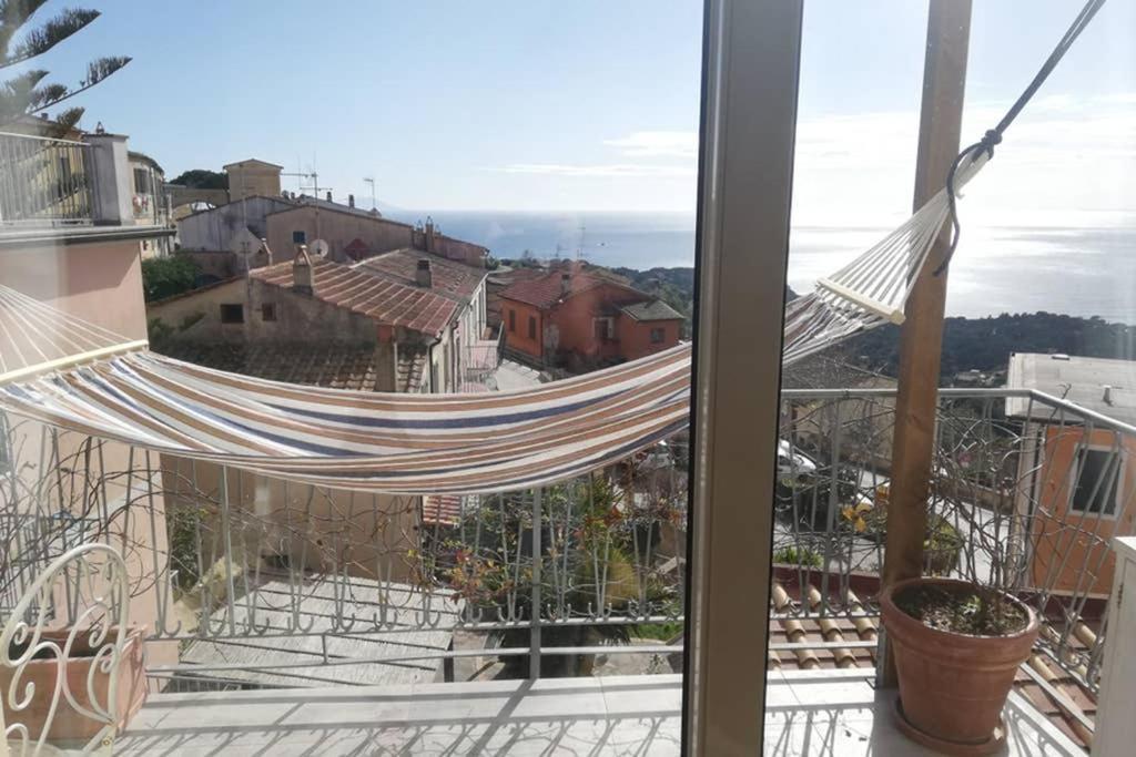 カポリーヴェリIl Balcone Su Montecristo, Bike Friendly - Goelbaアパートメント エクステリア 写真